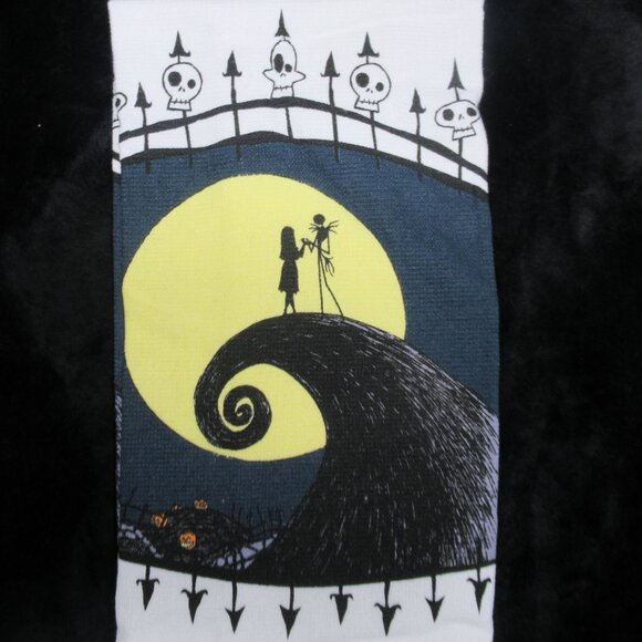 Halloween Nightmare Before Christmas 4pc. Kitchen Towels - Picture 5 of 8